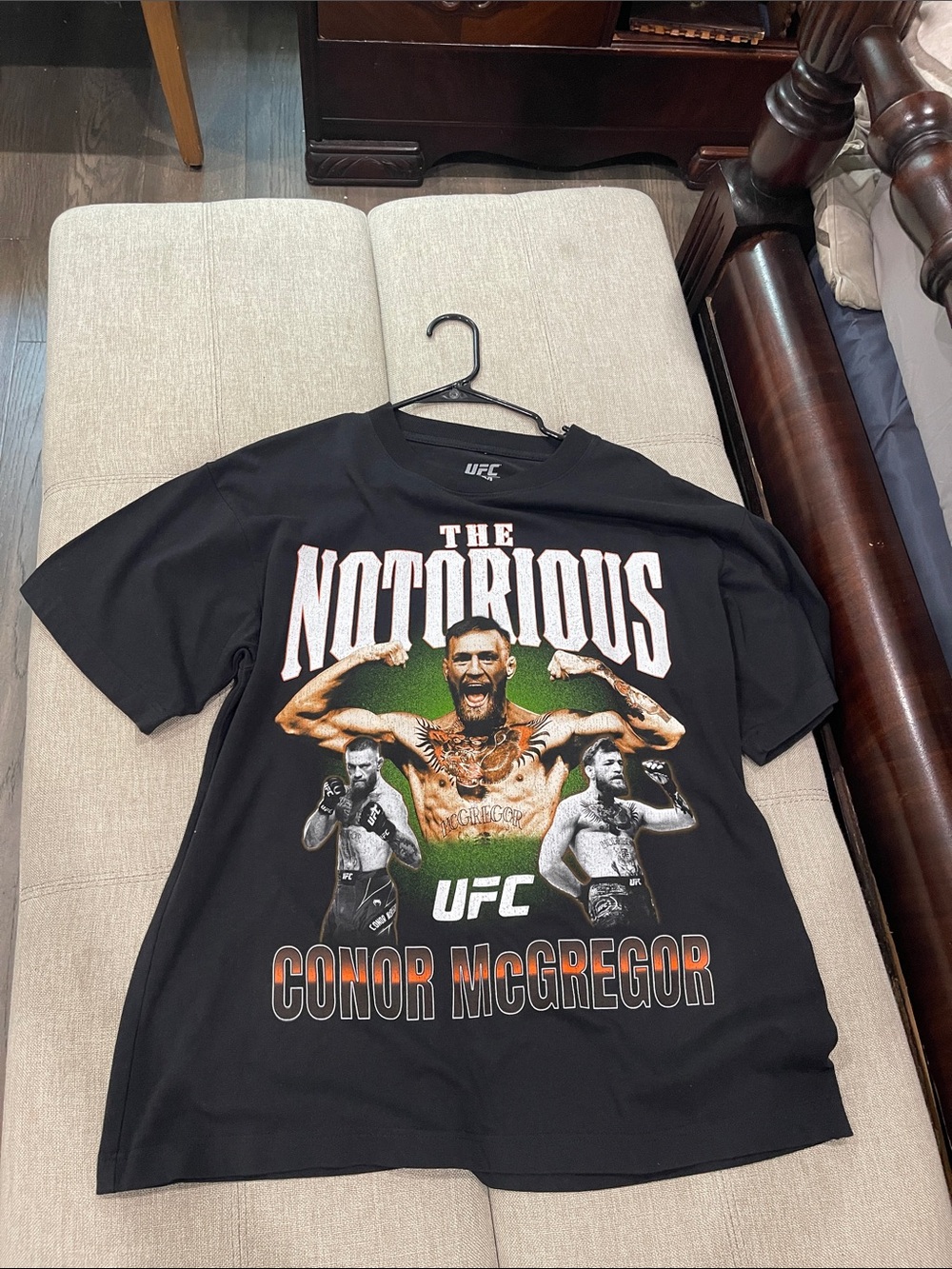 UFC 'The Notorious' Black Graphic T-Shirt